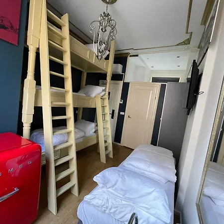 Amsterdam Rembrandt Square City Center Hotel Отель Амстердам