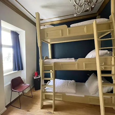 Amsterdam Rembrandt Square City Center Hotel 3*