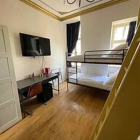 Amsterdam Rembrandt Square City Center Hotel 3*