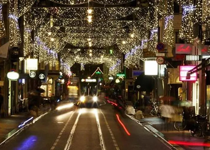 Rembrandt Square Center 3* אמסטרדם