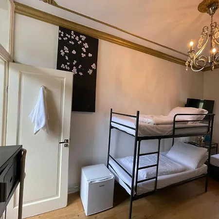 Rembrandt Square Center 3* Amsterdam